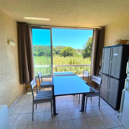 Appart 4 Pers Dans Residence Avec Piscine A 10 Min De La Plage Sanary-sur-Mer Bagian luar foto